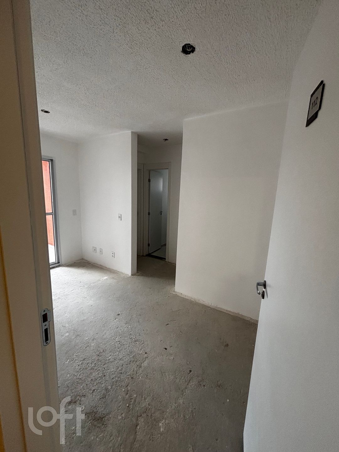 Apartamento à venda com 1 quarto, 43m² - Foto 2