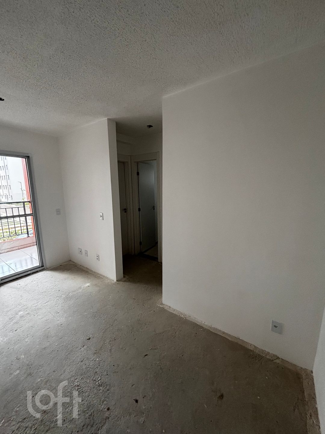 Apartamento à venda com 1 quarto, 43m² - Foto 1