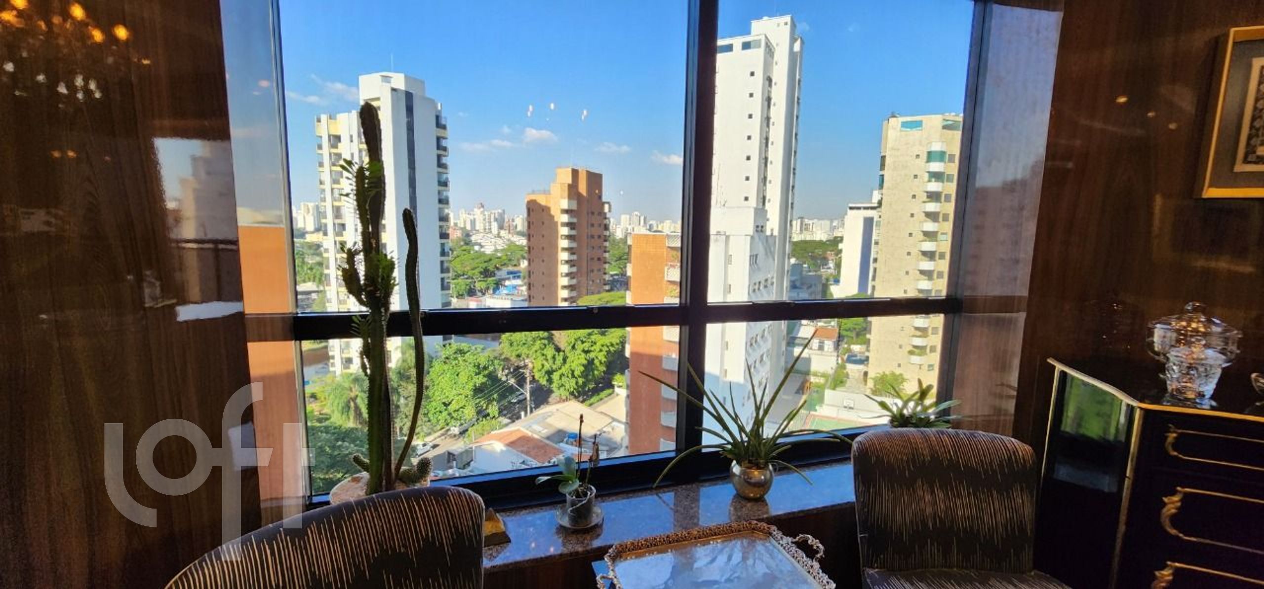 Apartamento à venda com 4 quartos, 202m² - Foto 7