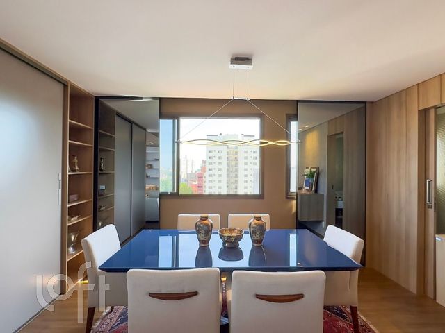 Apartamento com 122m², 3 dormitórios, 2 suítes, 3 vagas, Petrópolis em Porto Alegre