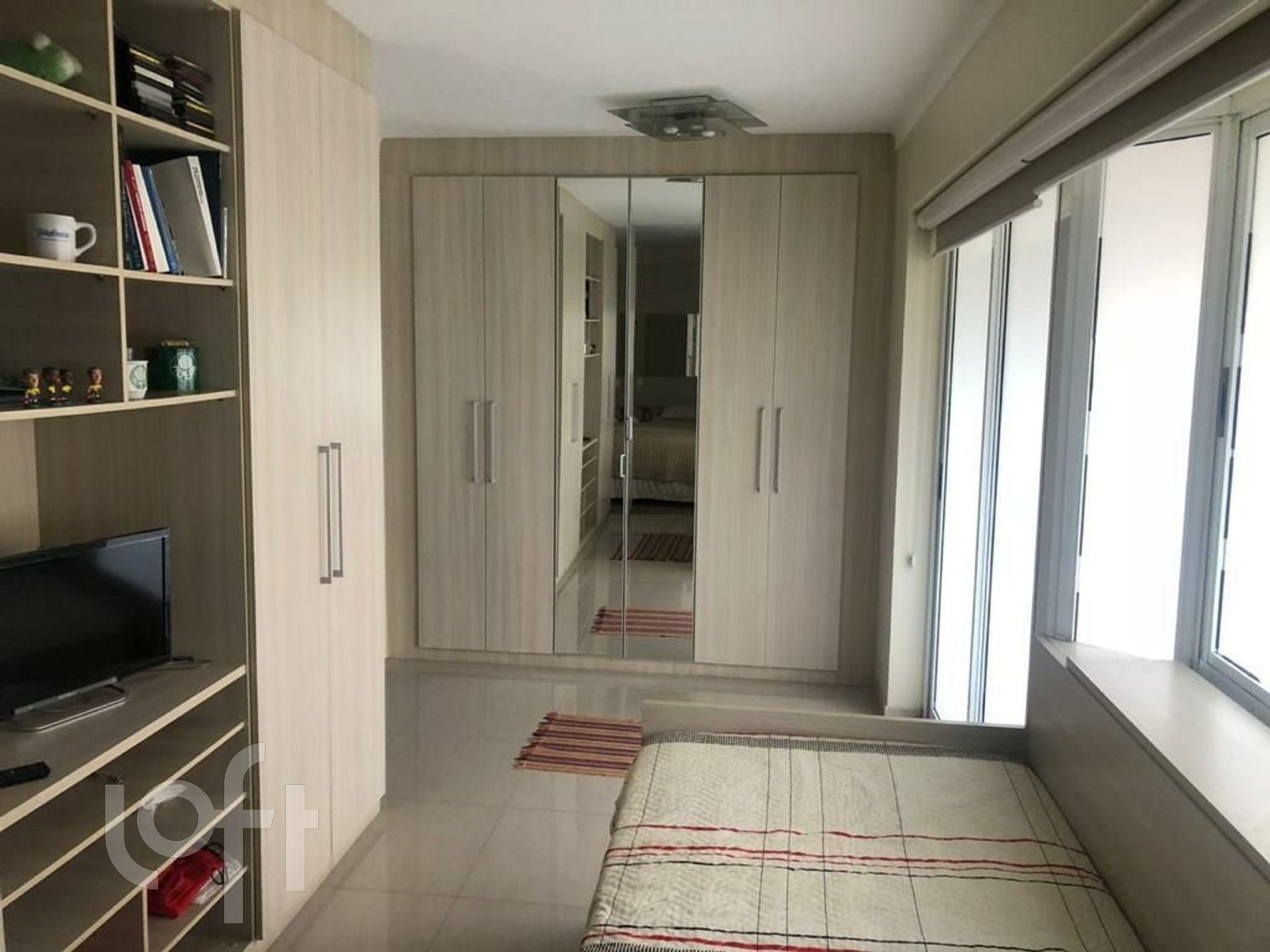 Apartamento à venda com 1 quarto, 98m² - Foto 5