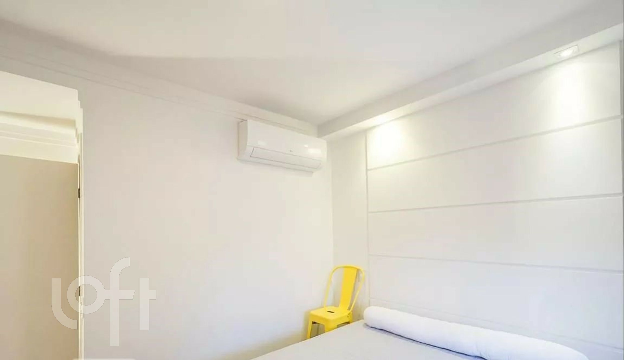 Apartamento à venda com 2 quartos, 105m² - Foto 13