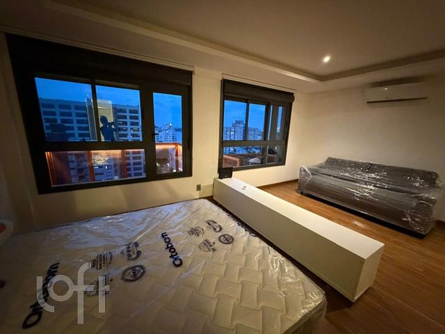 Apartamento com 46m², 1 dormitório, 1 vaga, Bom Fim em Porto Alegre