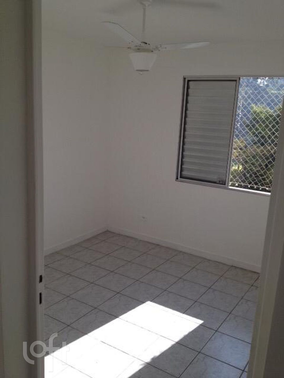 Apartamento à venda com 2 quartos, 53m² - Foto 2