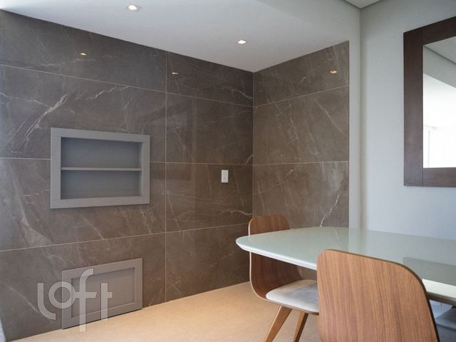 Apartamento com 102m², 3 dormitórios, 1 suíte, 2 vagas, Jardim Europa em Porto Alegre