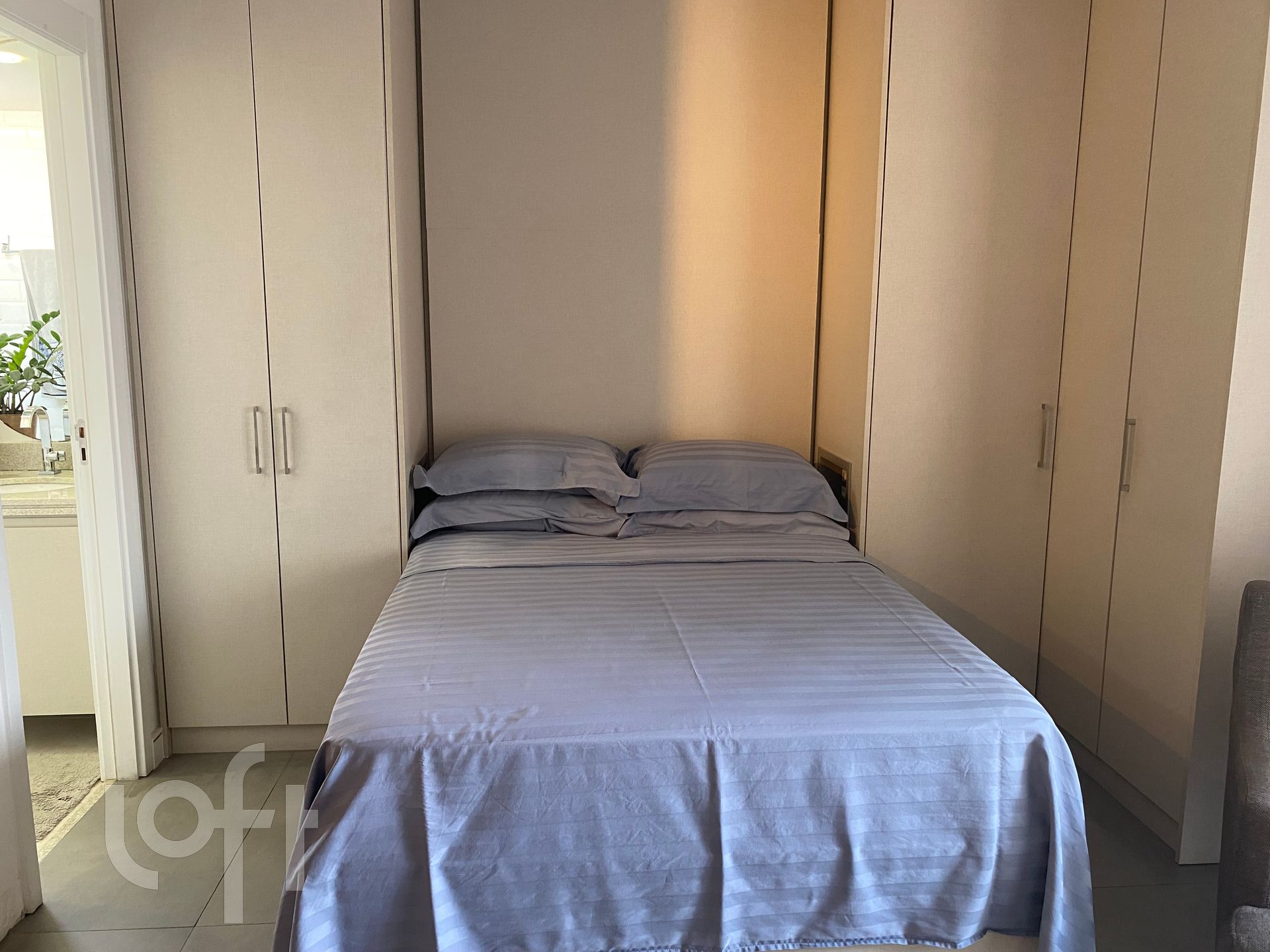 Apartamento à venda com 1 quarto, 45m² - Foto 11