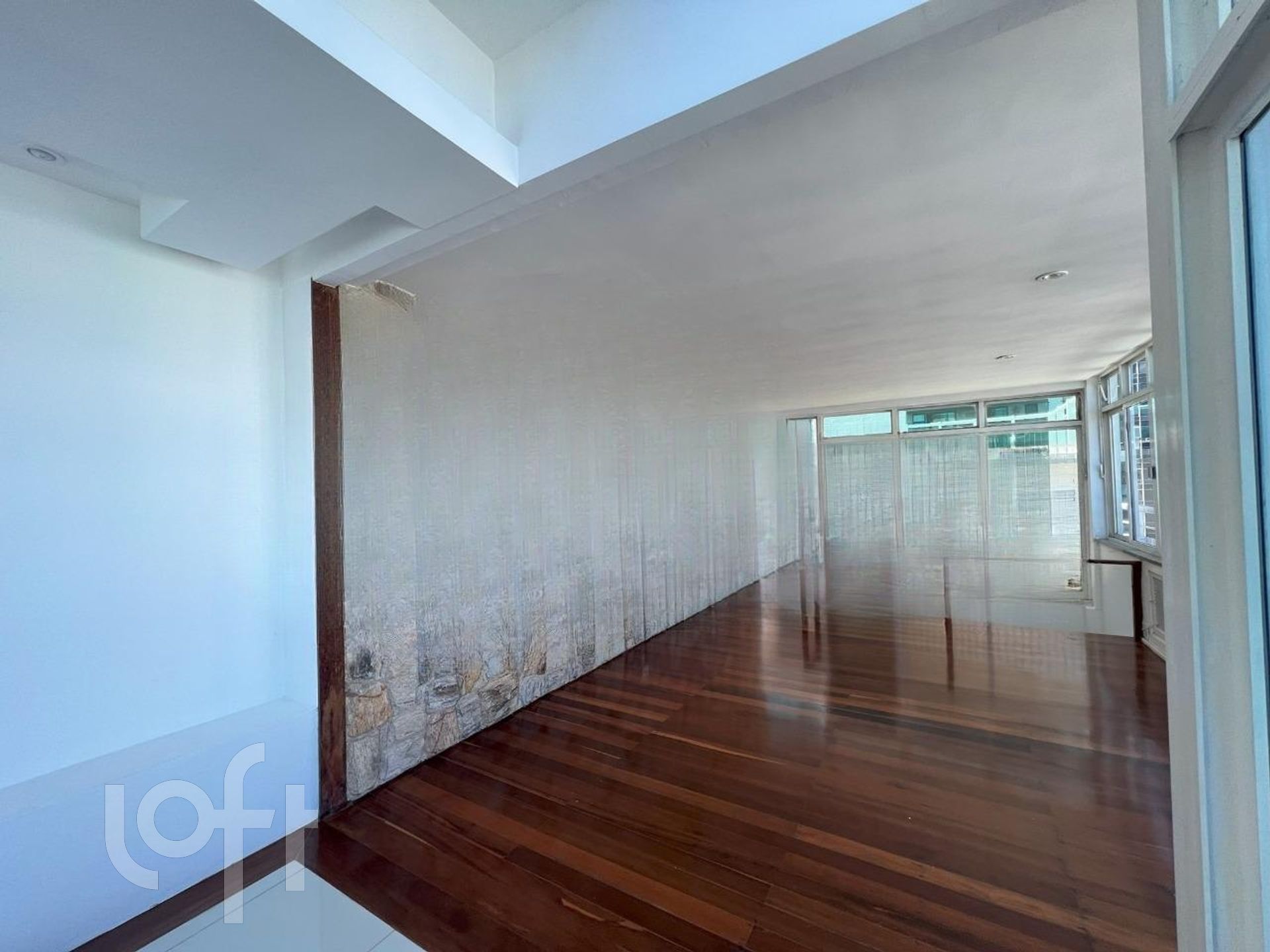 Apartamento à venda com 4 quartos, 369m² - Foto 17