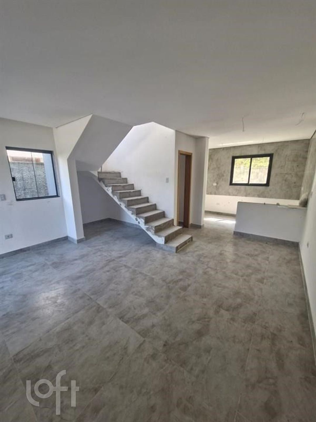 Casa à venda em Tremembé com 79 m², 3 quartos, 2 s