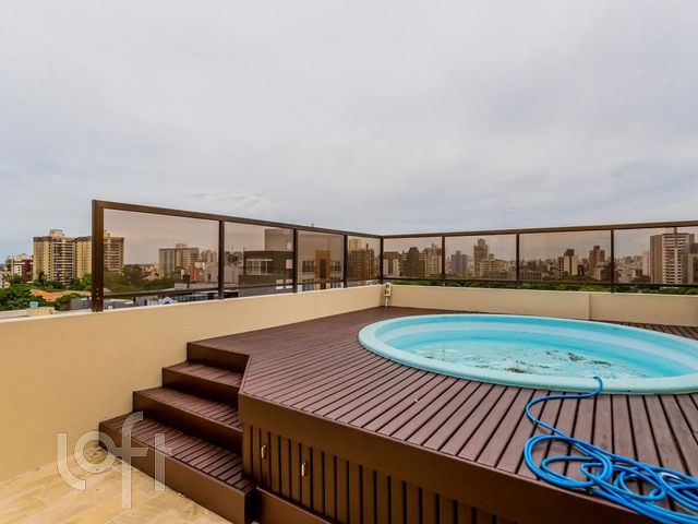 Apartamento com 177m², 2 dormitórios, 1 suíte, 2 vagas, Menino Deus em Porto Alegre