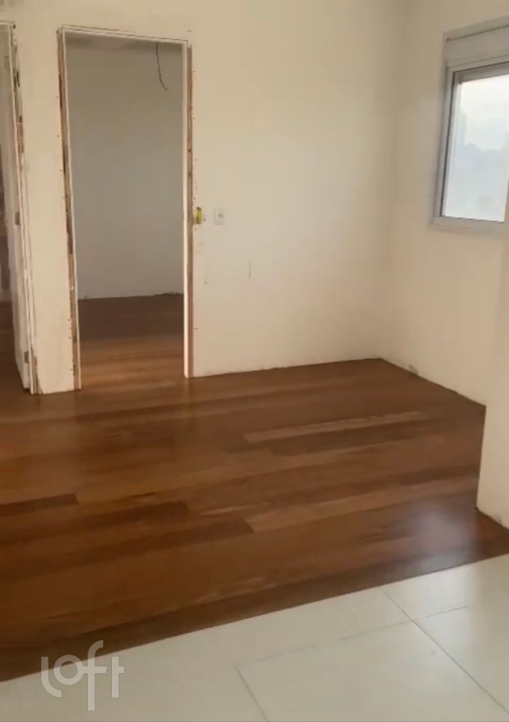 Apartamento à venda com 2 quartos, 66m² - Foto 2