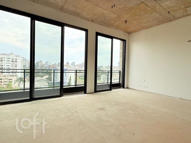 Apartamento com 117m², 3 dormitórios, 3 suítes, 2 vagas, Moinhos de Vento em Porto Alegre