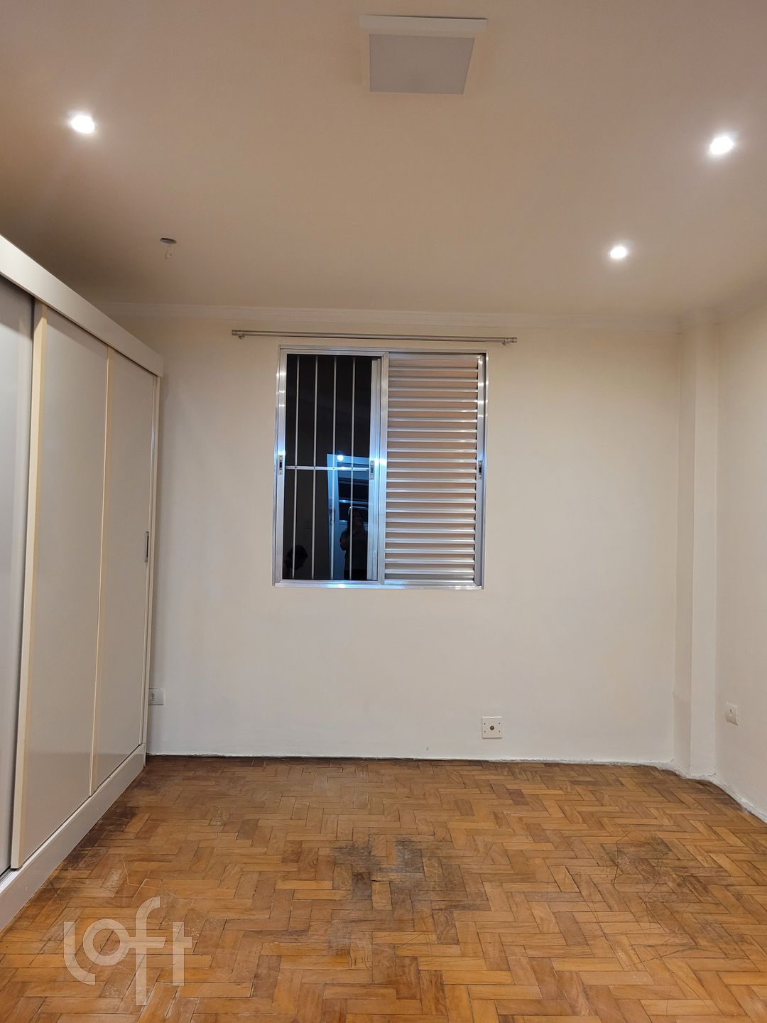 Apartamento à venda com 1 quarto, 32m² - Foto 3