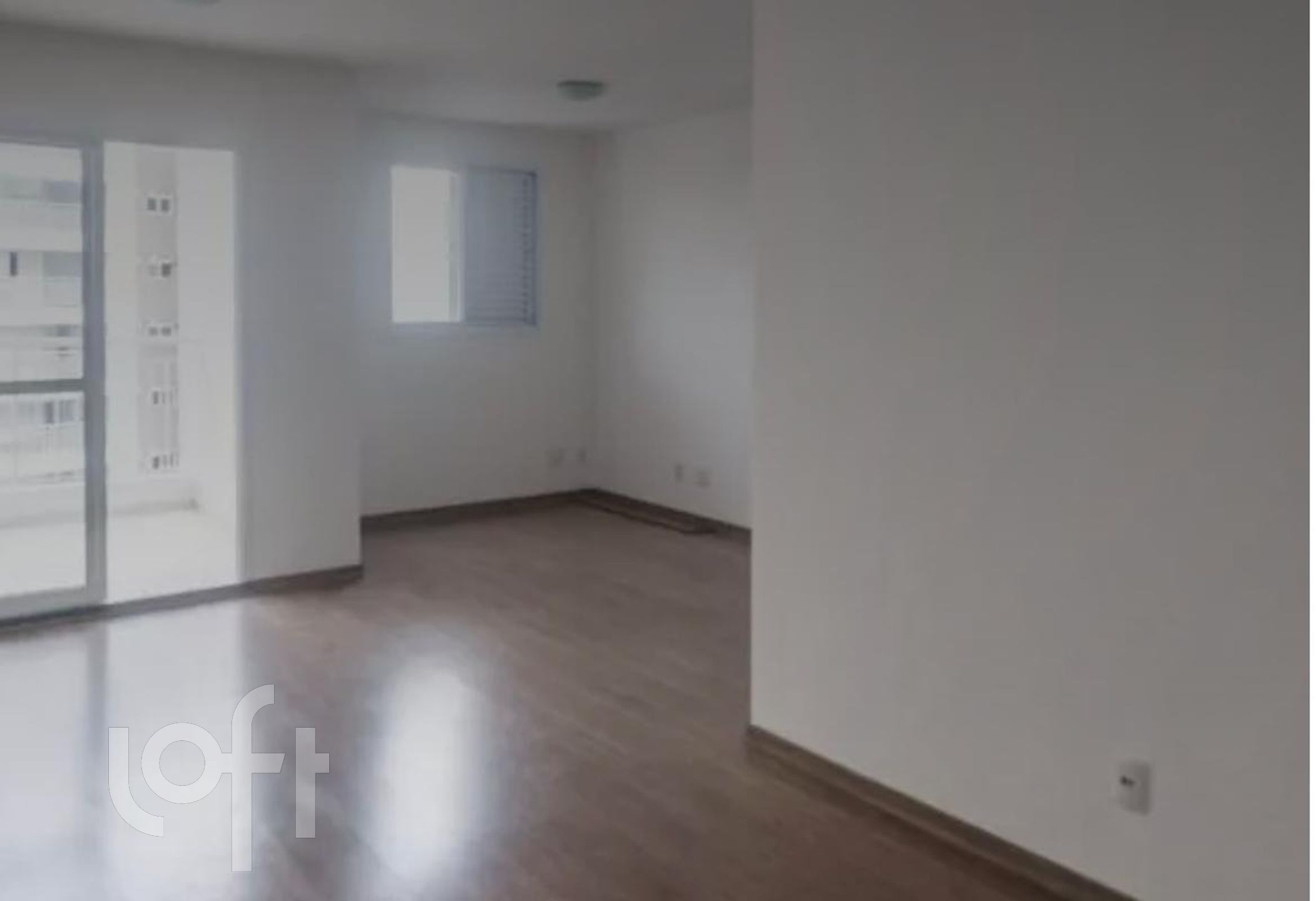 Apartamento à venda com 2 quartos, 64m² - Foto 1