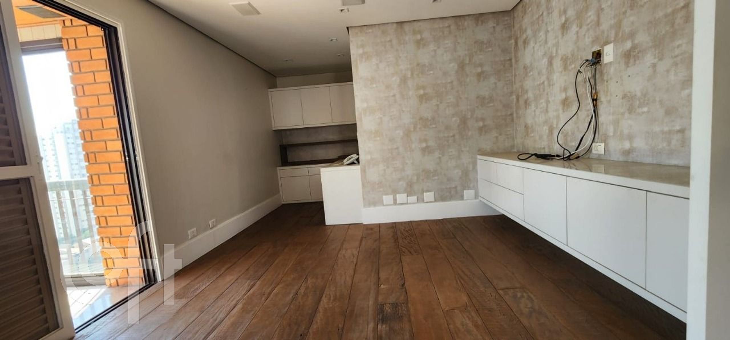 Apartamento à venda com 4 quartos, 200m² - Foto 9