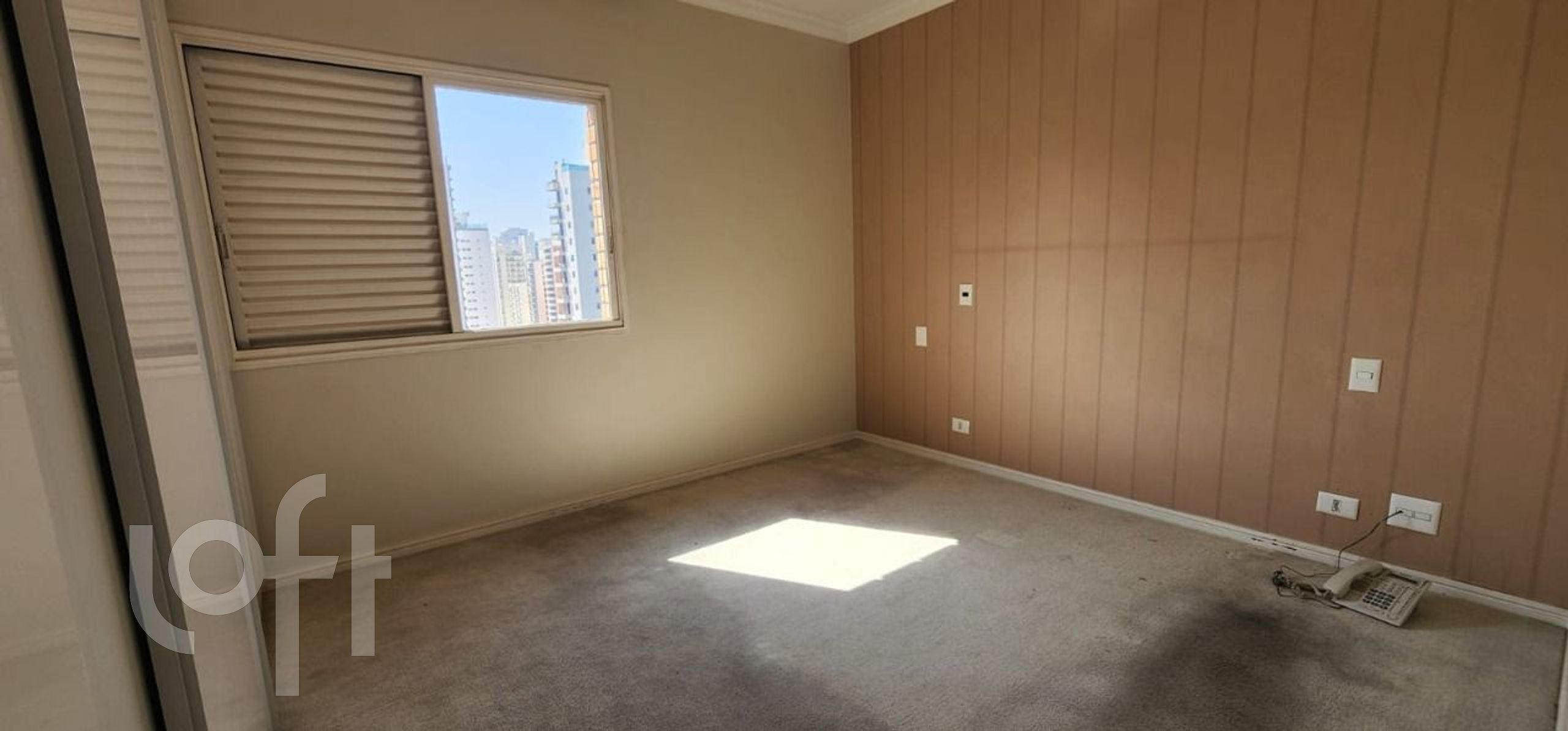 Apartamento à venda com 4 quartos, 200m² - Foto 14