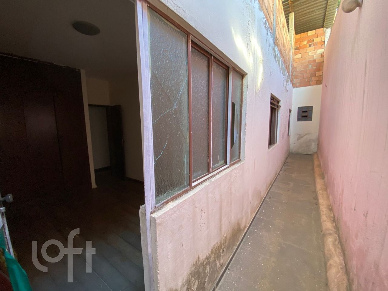 Casa à venda com 6 quartos, 550m² - Foto 17