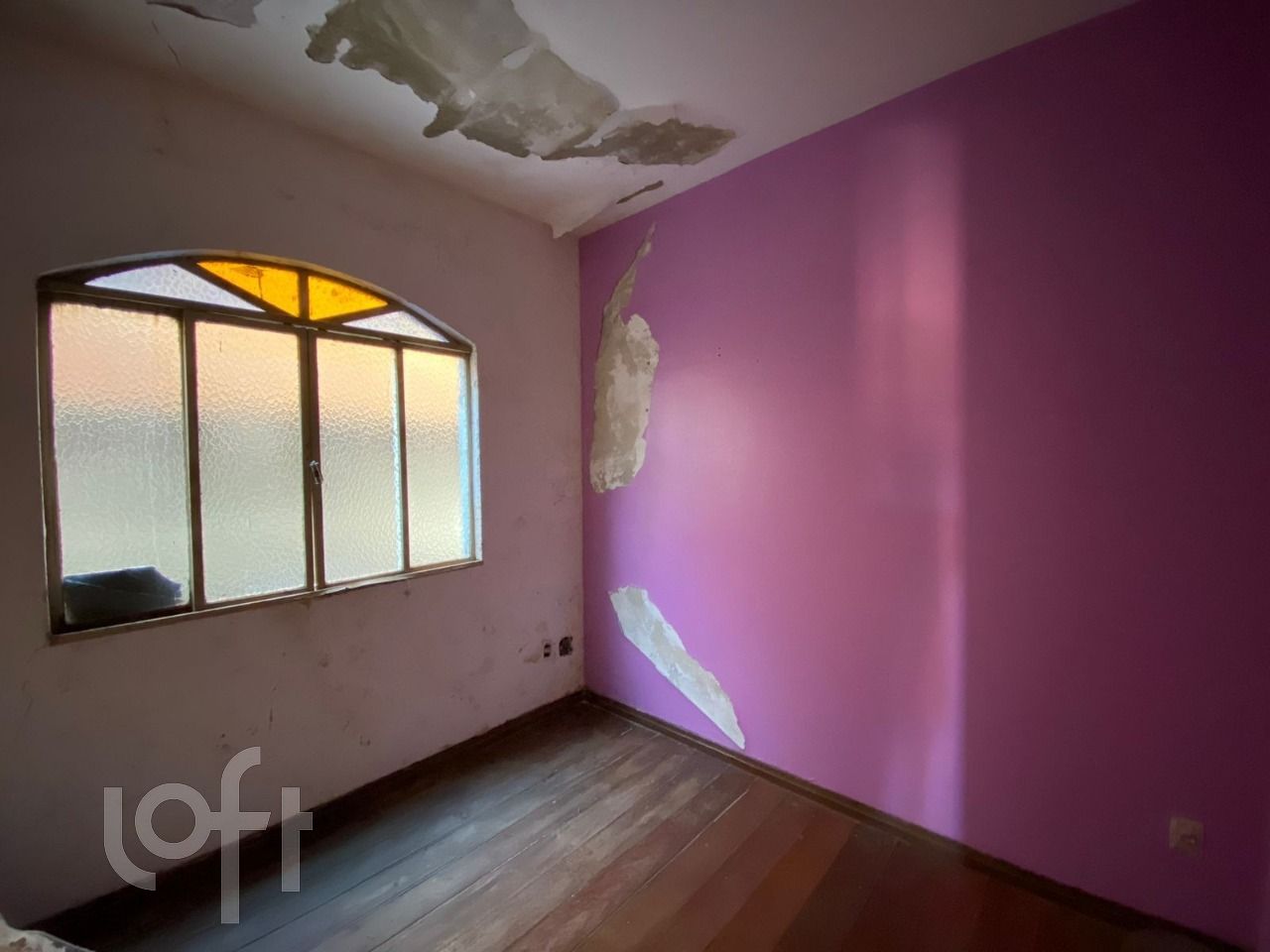 Casa à venda com 6 quartos, 550m² - Foto 11