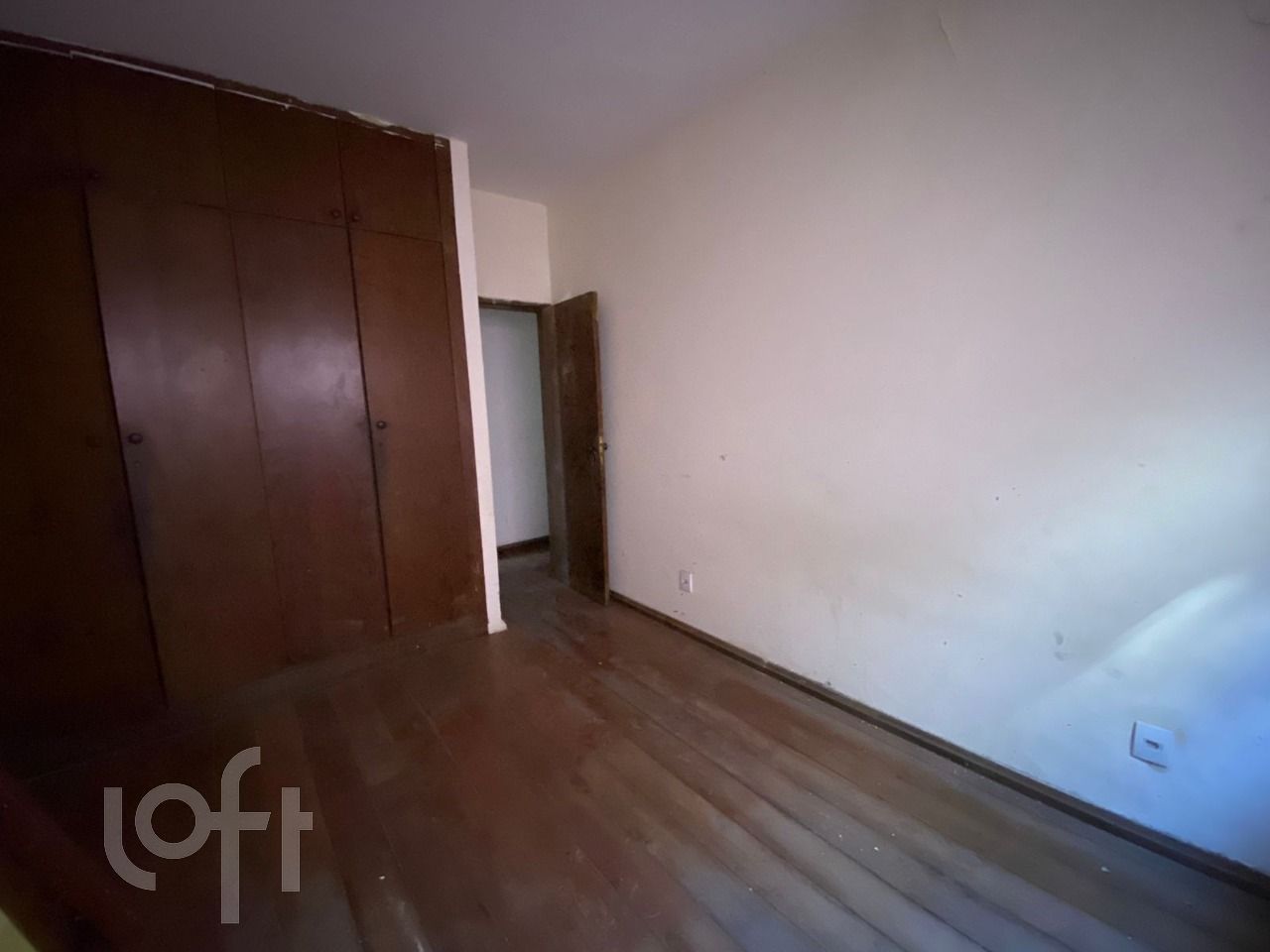 Casa à venda com 6 quartos, 550m² - Foto 16