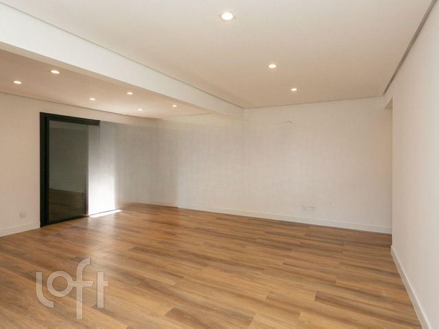 Apartamento com 67m², 2 dormitórios, 1 vaga, Moinhos de Vento em Porto Alegre