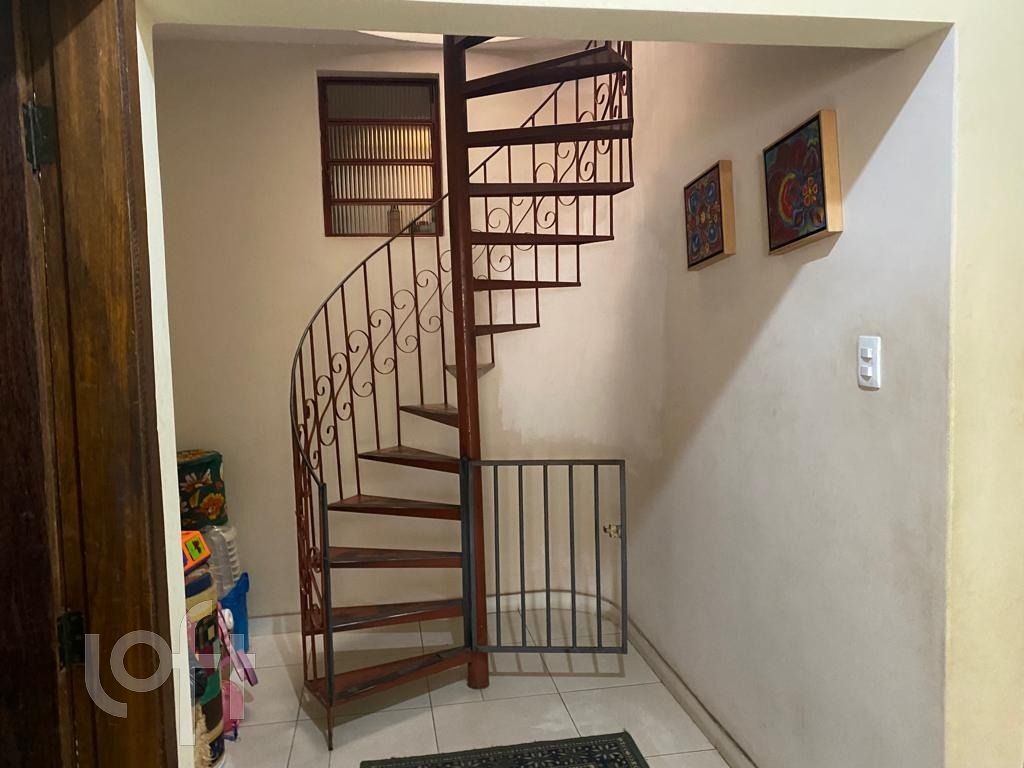 Casa à venda com 3 quartos, 200m² - Foto 13