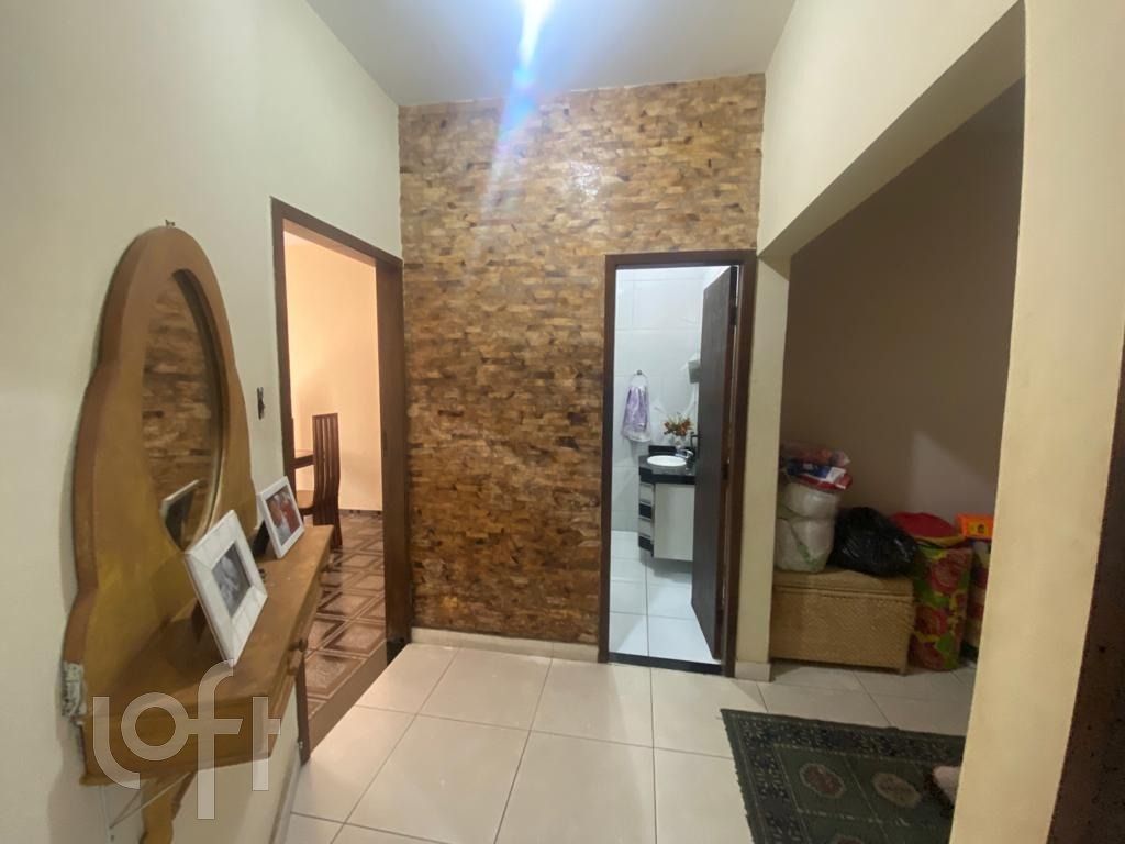 Casa à venda com 3 quartos, 200m² - Foto 20