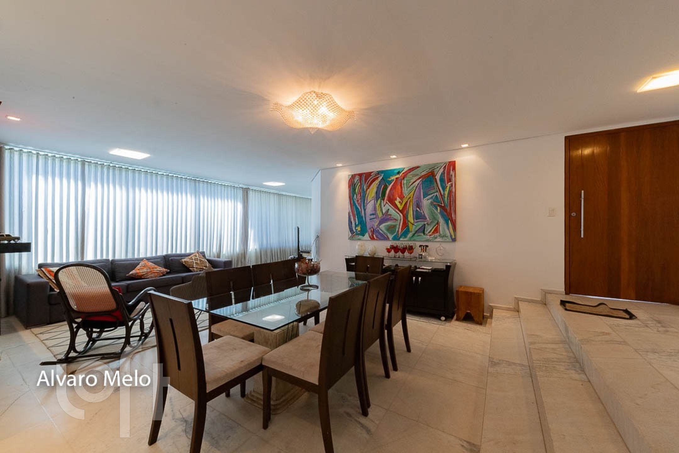 Casa à venda com 6 quartos, 550m² - Foto 5