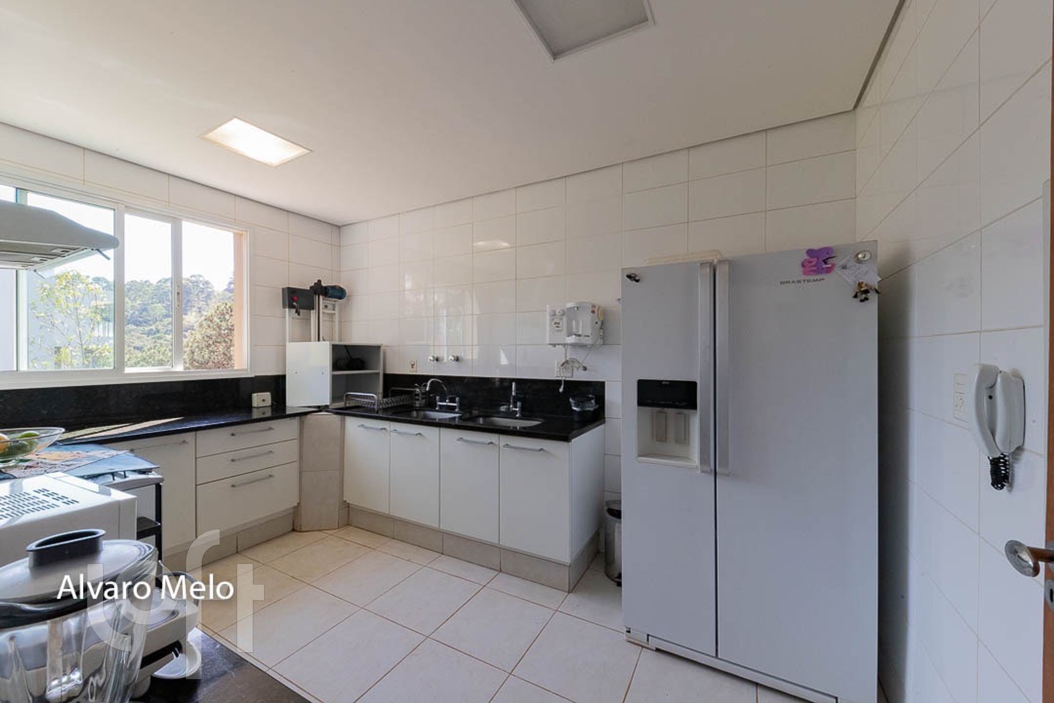 Casa à venda com 6 quartos, 550m² - Foto 13