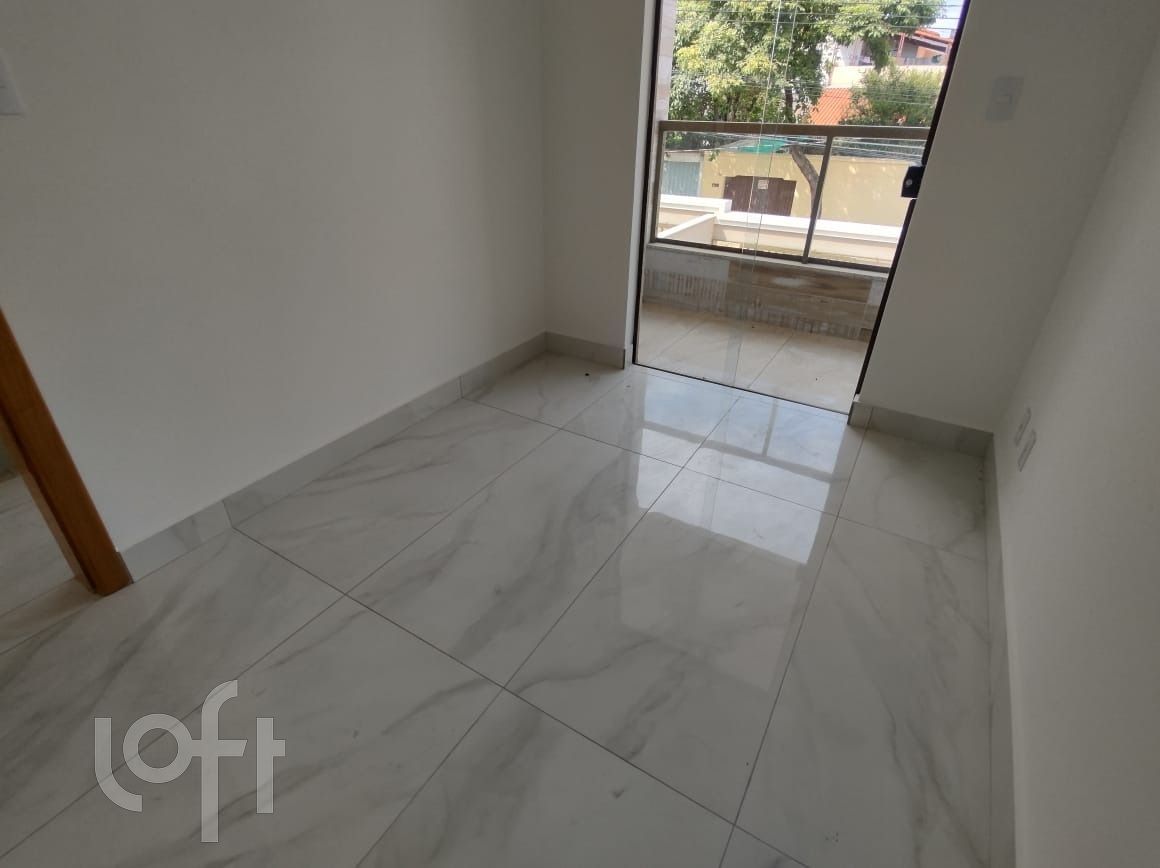 Casa à venda com 3 quartos, 102m² - Foto 8