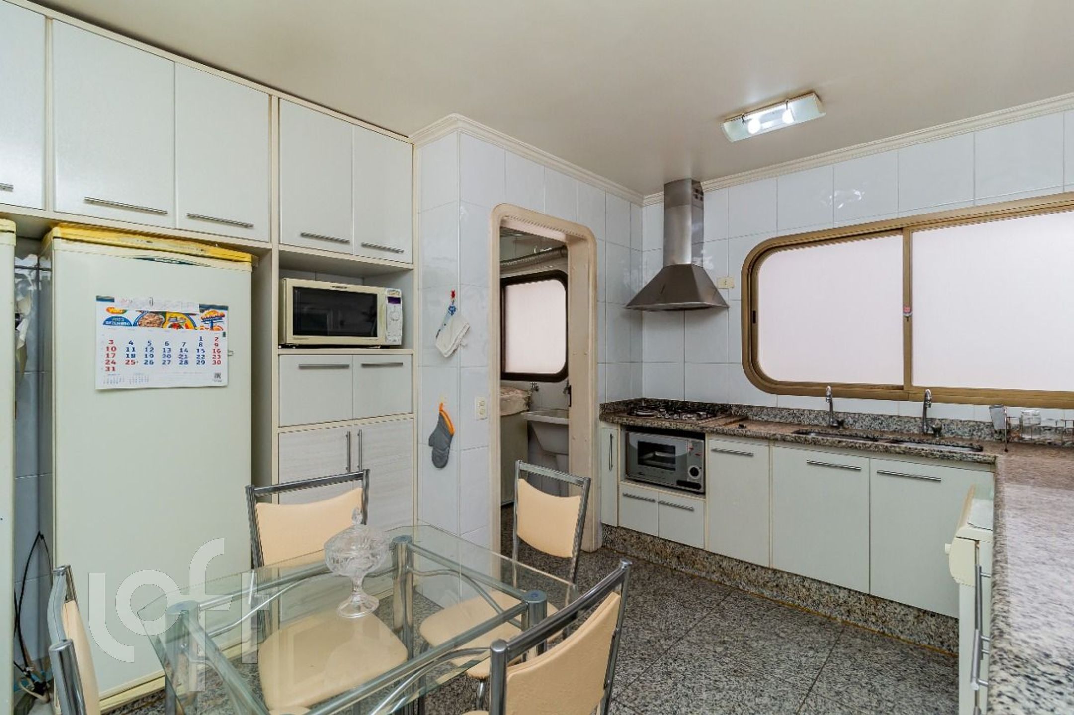 Apartamento à venda com 3 quartos, 132m² - Foto 29