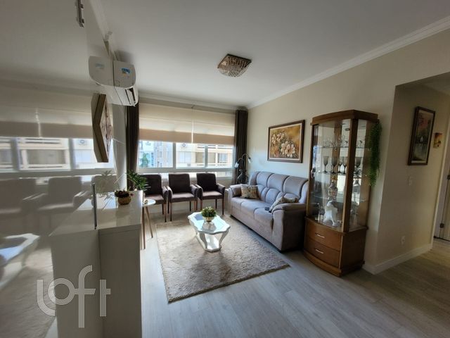 Apartamento com 60m², 2 dormitórios, 1 suíte, 1 vaga, Menino Deus em Porto Alegre