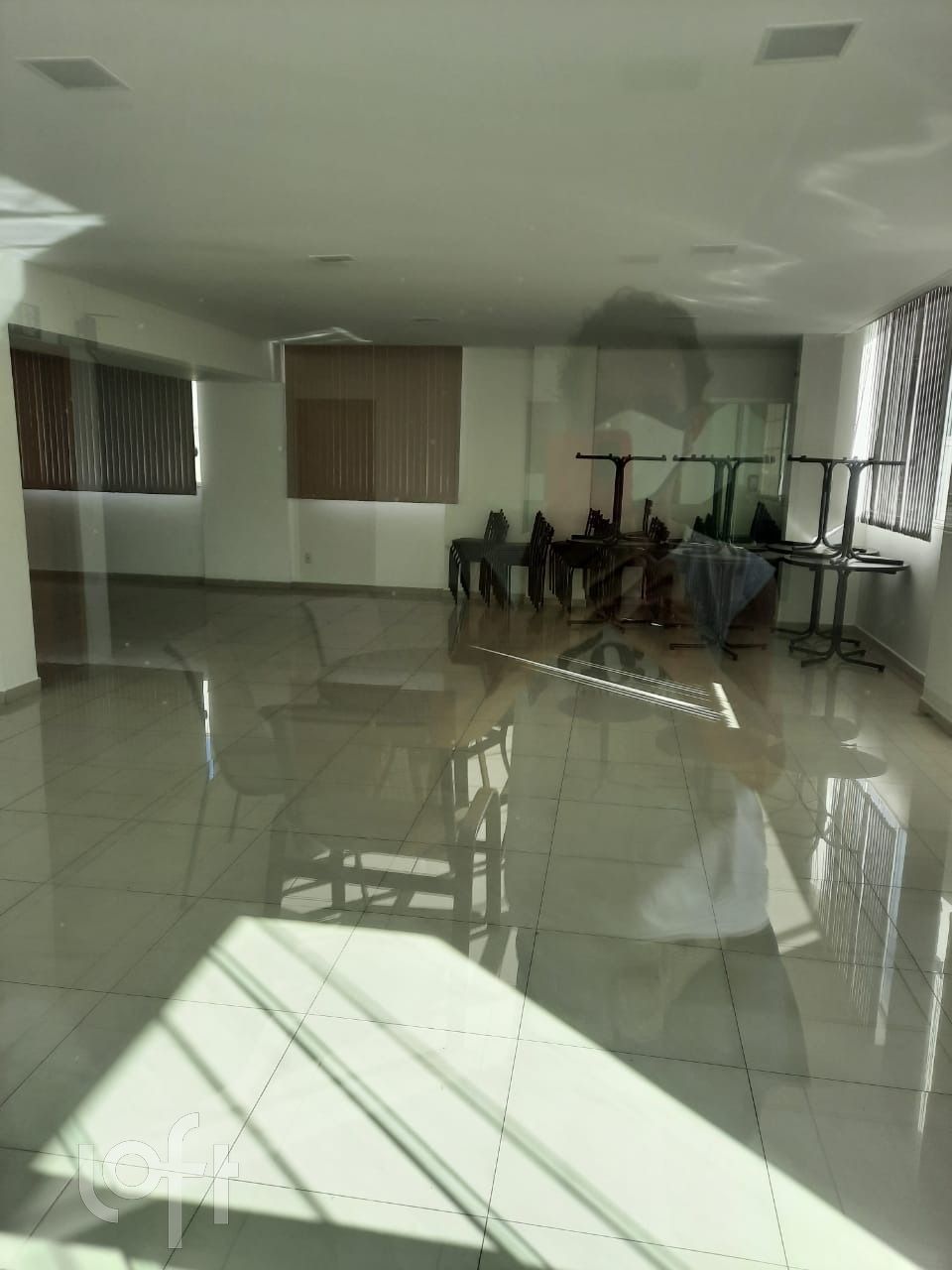 Apartamento à venda com 3 quartos, 98m² - Foto 25