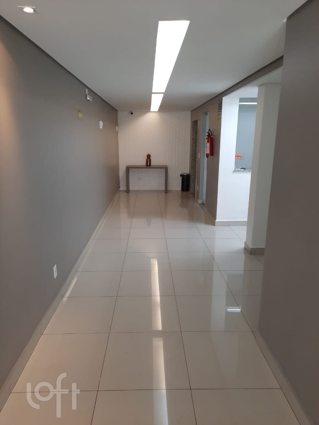 Apartamento à venda com 3 quartos, 98m² - Foto 26