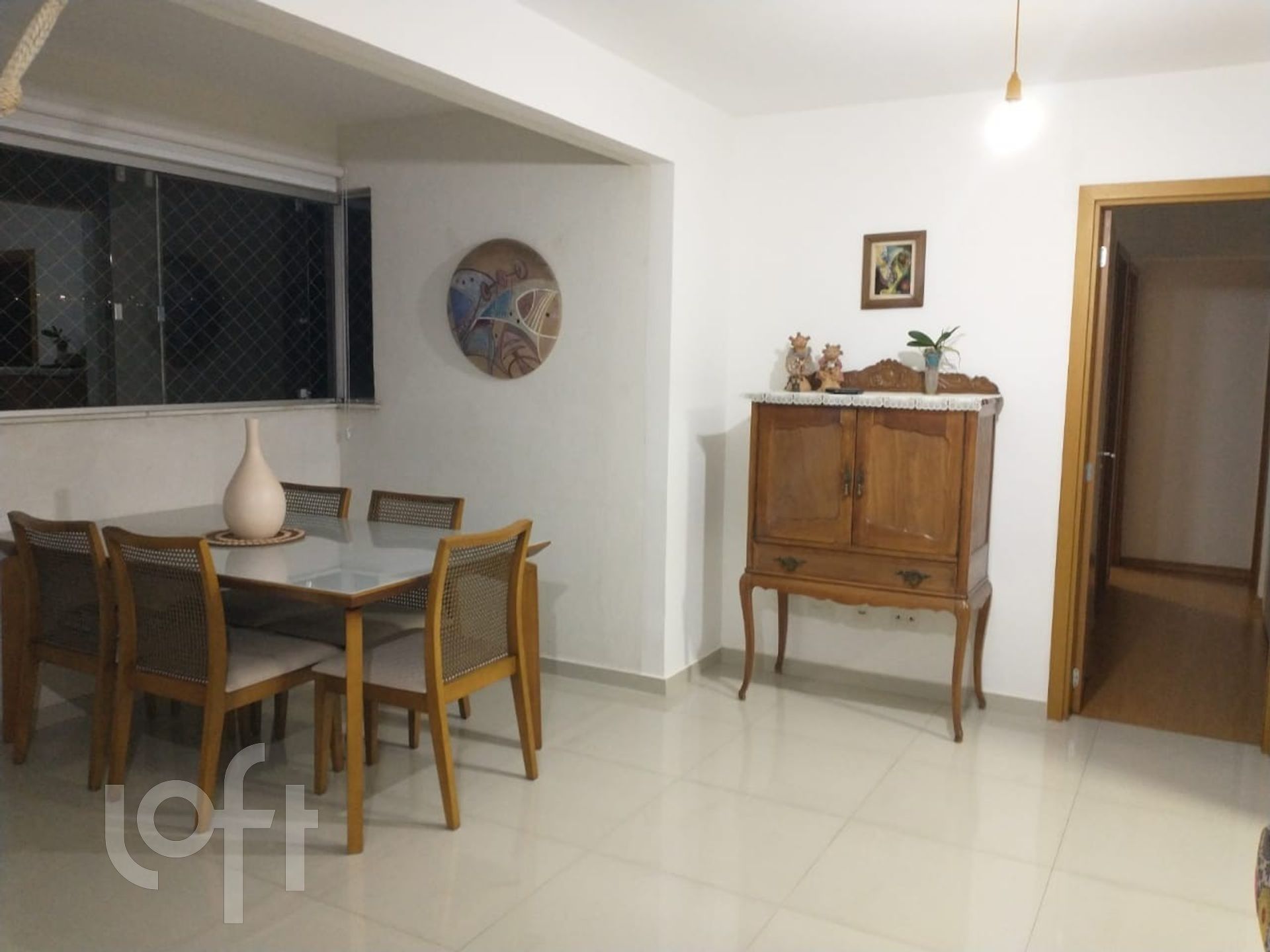 Apartamento à venda com 3 quartos, 98m² - Foto 2