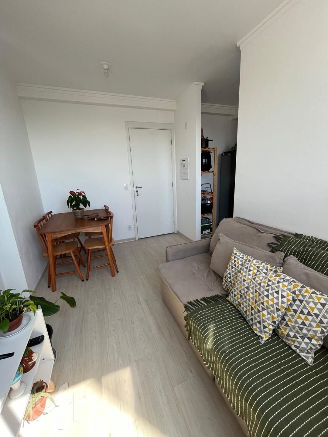 Apartamento à venda com 2 quartos, 39m² - Foto 3