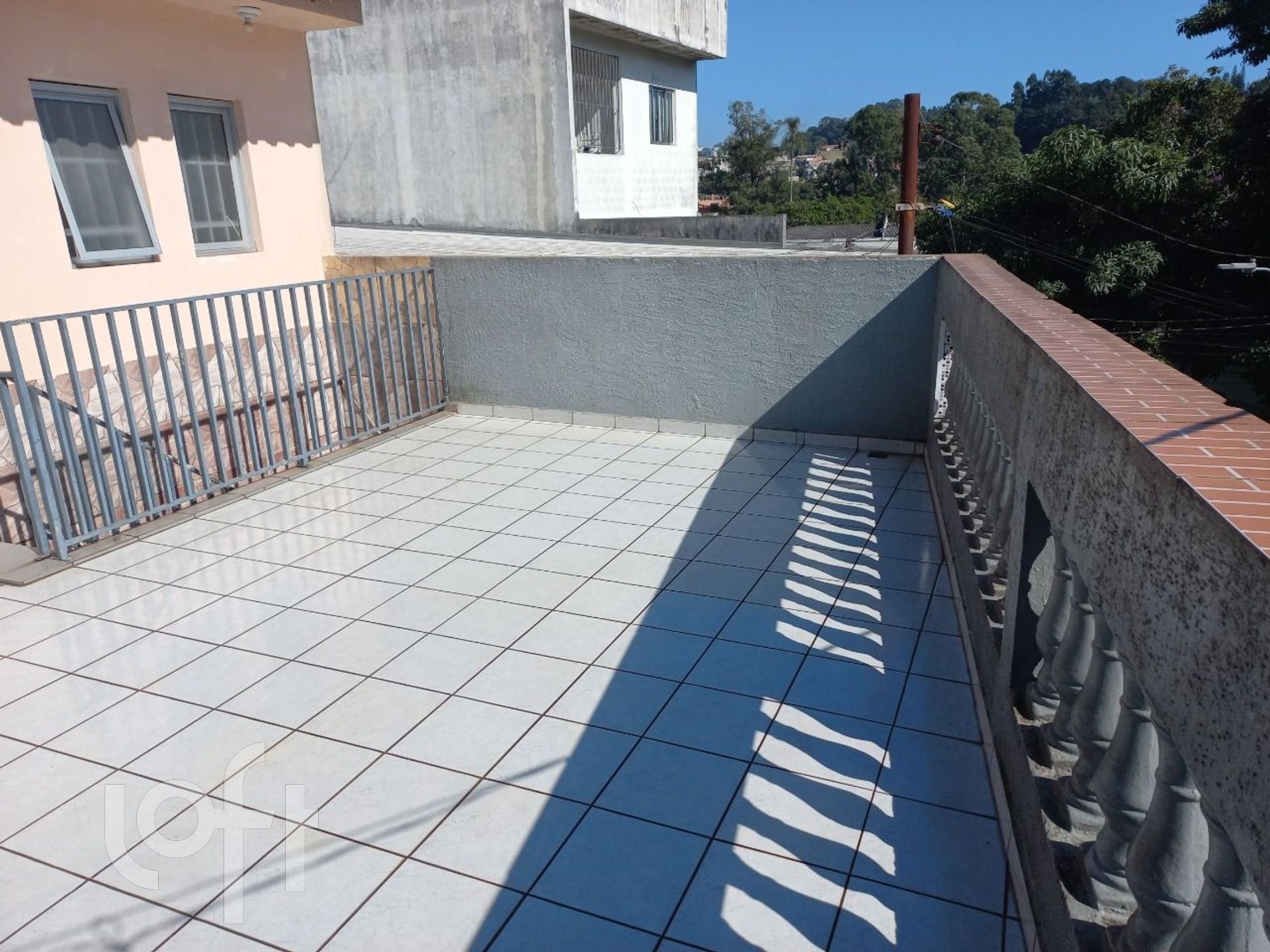 Casa à venda com 6 quartos, 500m² - Foto 4