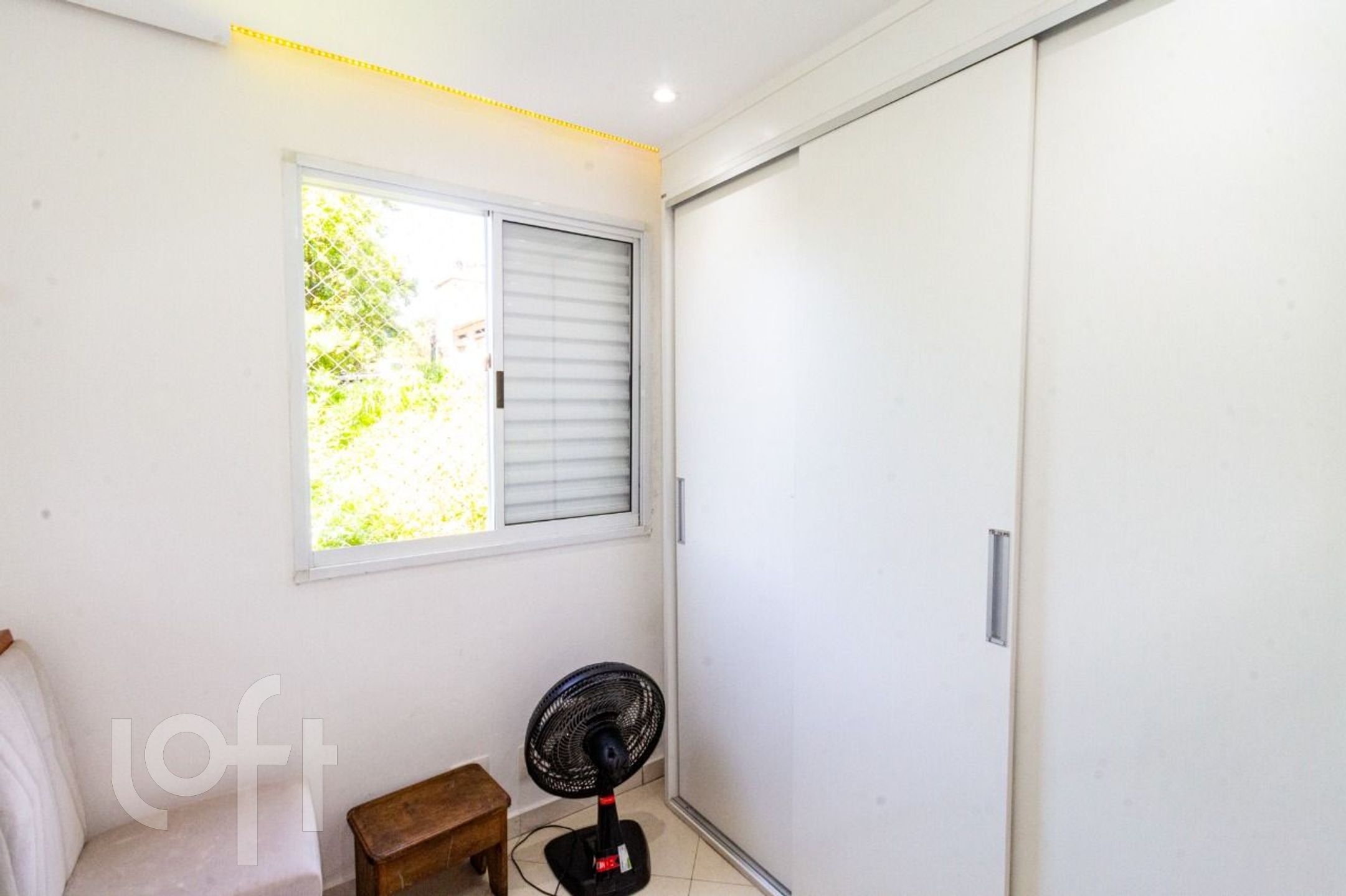 Apartamento à venda com 3 quartos, 60m² - Foto 15