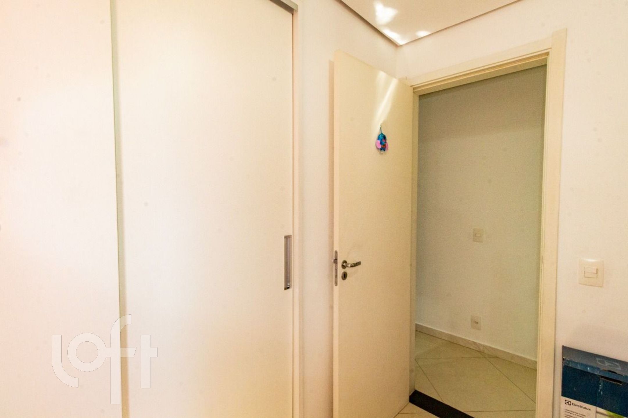 Apartamento à venda com 3 quartos, 60m² - Foto 9