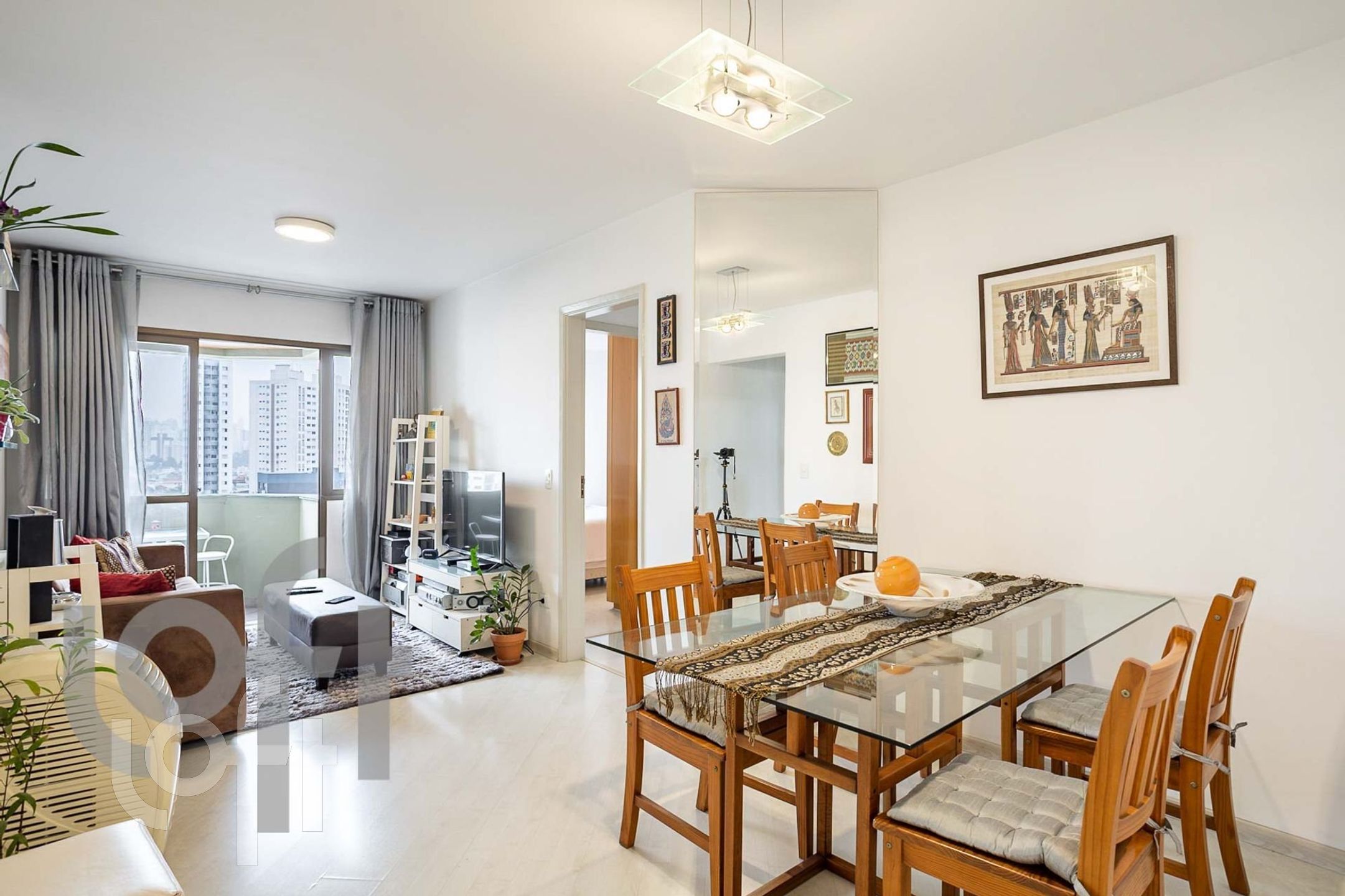 Apartamento à venda com 2 quartos, 69m² - Foto 1