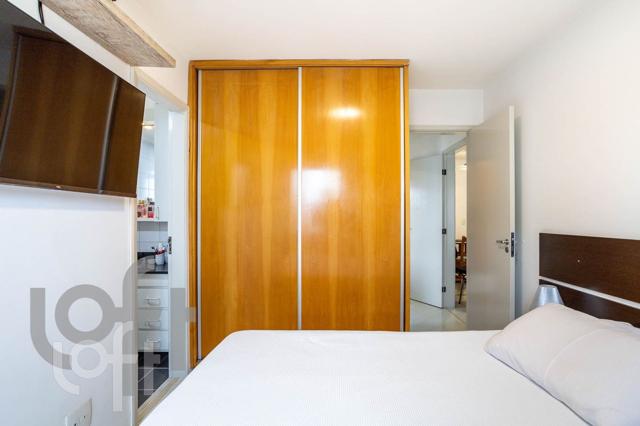 Apartamento à venda com 2 quartos, 69m² - Foto 6