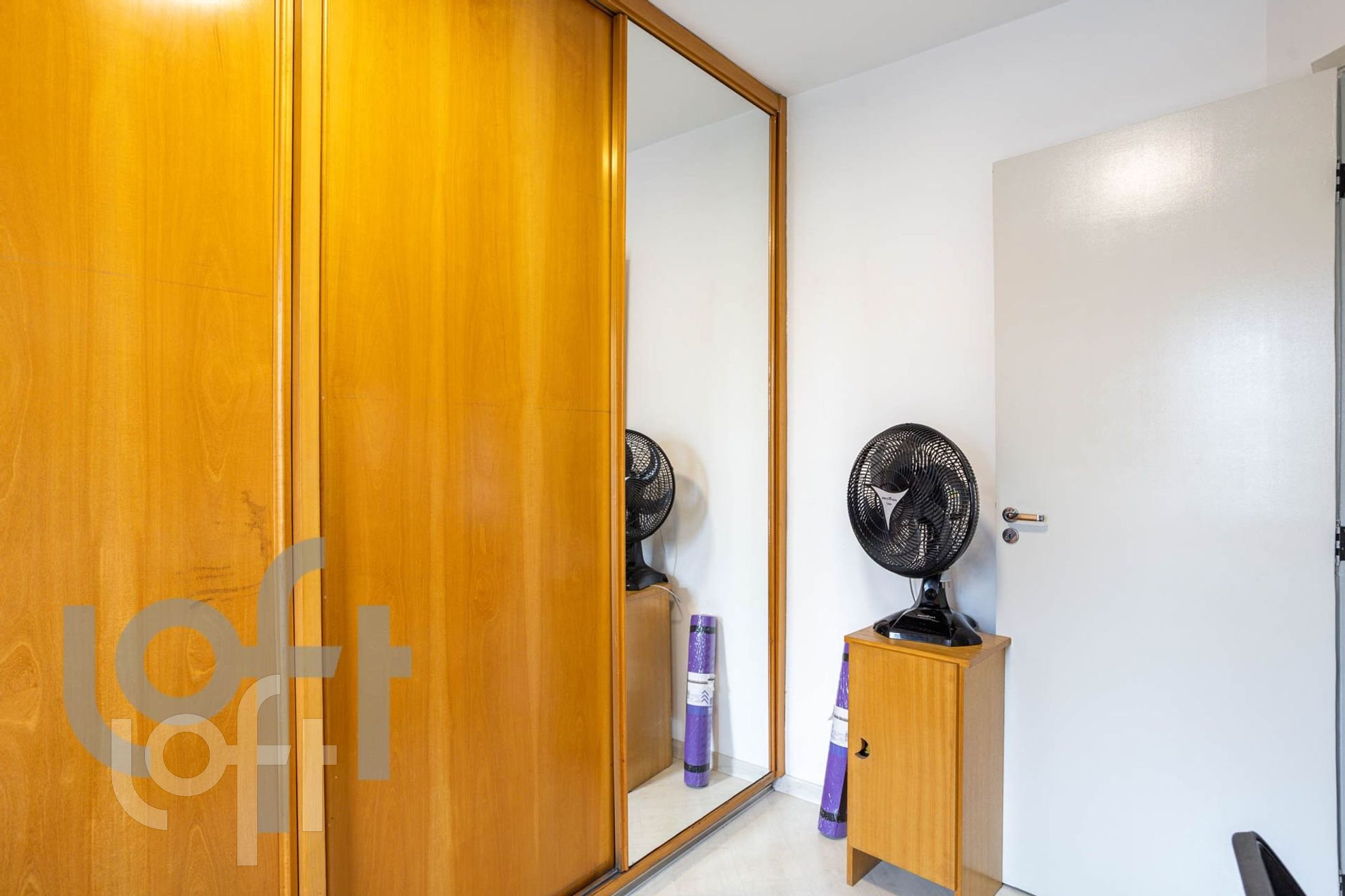 Apartamento à venda com 2 quartos, 69m² - Foto 4