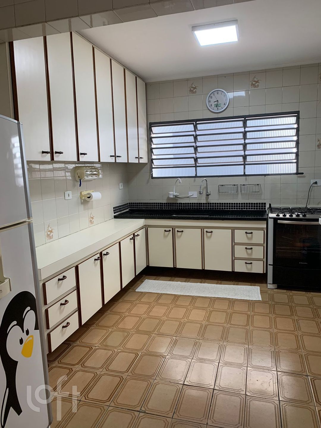 Casa à venda com 3 quartos, 120m² - Foto 2