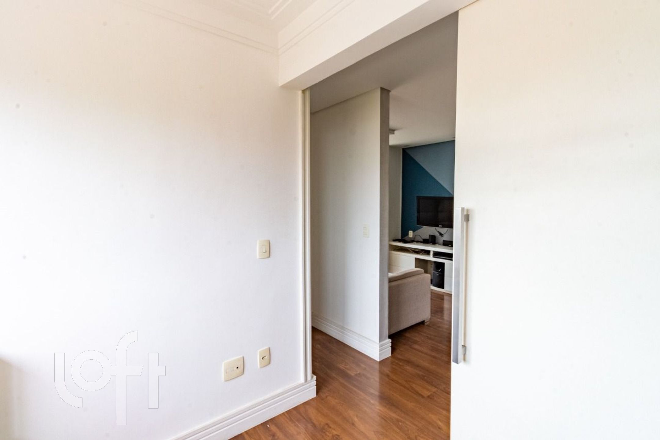 Apartamento à venda com 2 quartos, 70m² - Foto 7