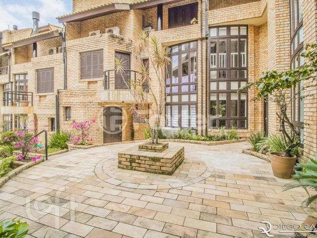 Casa em Condomínio com 199m², 3 dormitórios, 1 suíte, 2 vagas, Boa Vista em Porto Alegre