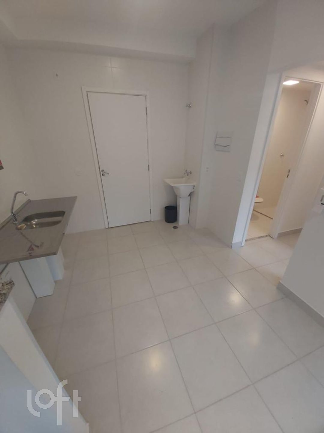 Apartamento à venda com 2 quartos, 32m² - Foto 1