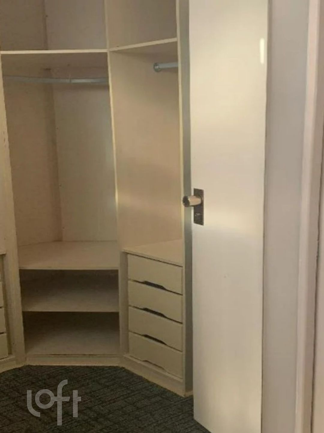 Apartamento à venda com 2 quartos, 135m² - Foto 9