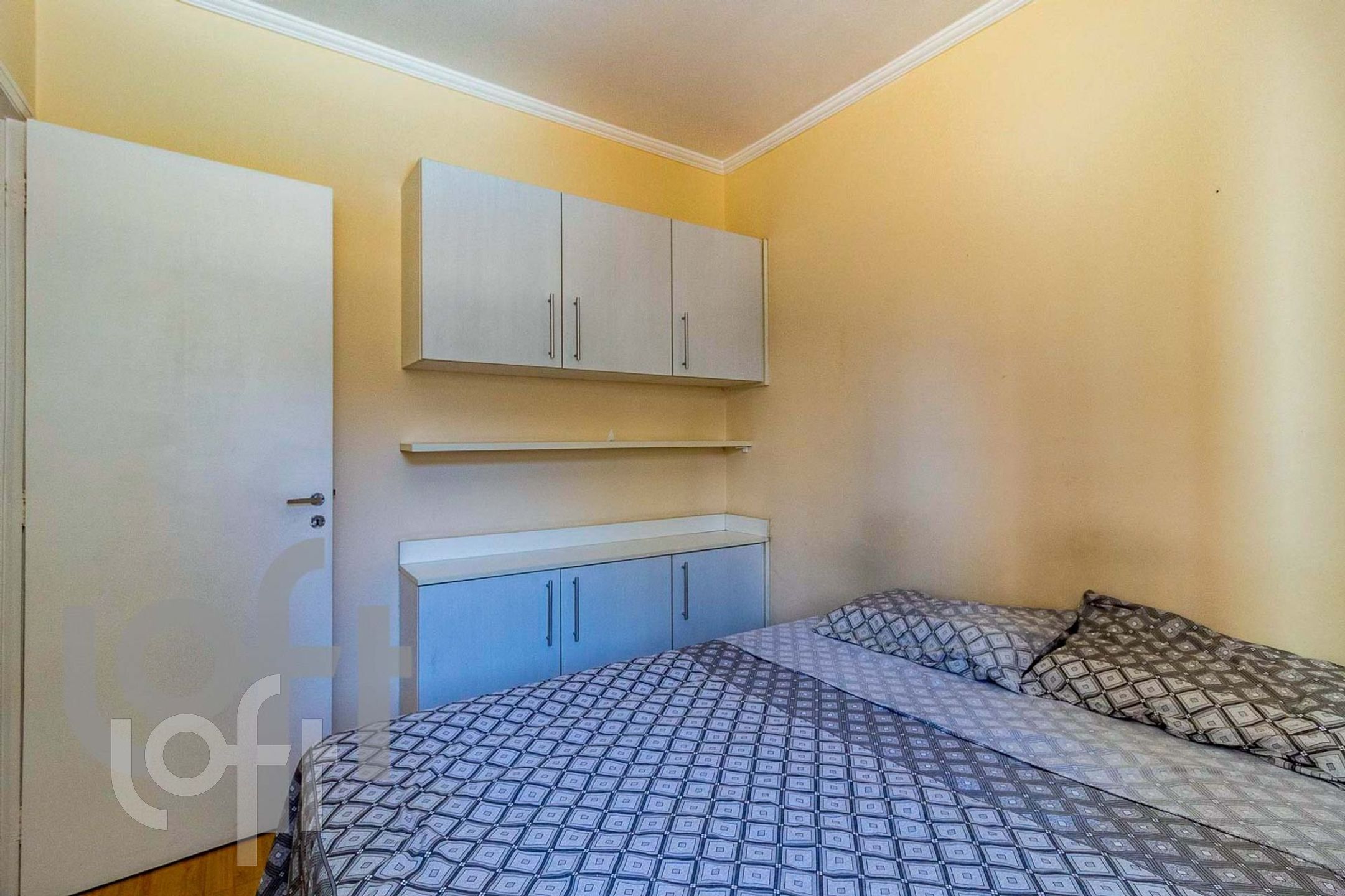 Apartamento à venda com 2 quartos, 60m² - Foto 3