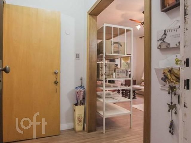 Casa com 380m², 3 dormitórios, 3 vagas, Menino Deus em Porto Alegre