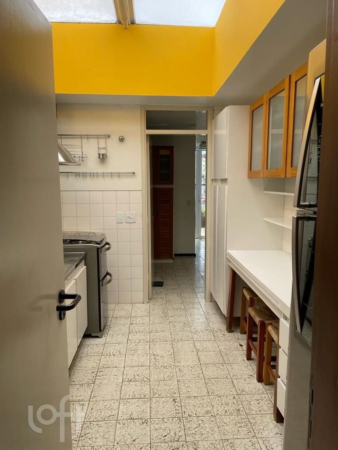 Apartamento à venda com 4 quartos, 222m² - Foto 9