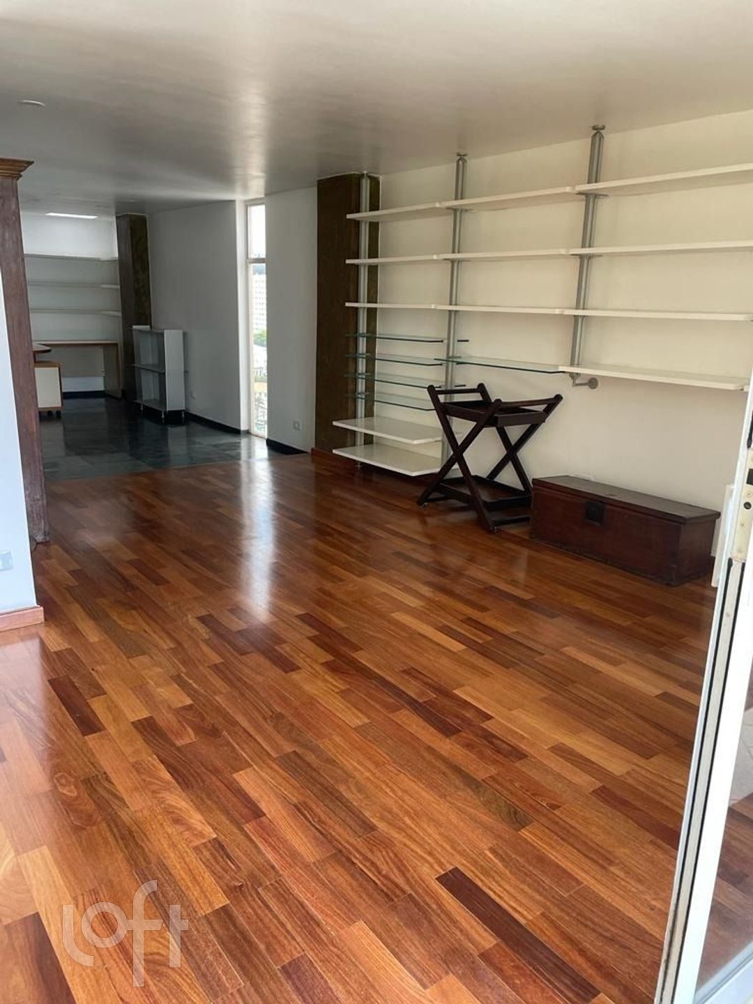 Apartamento à venda com 4 quartos, 222m² - Foto 6