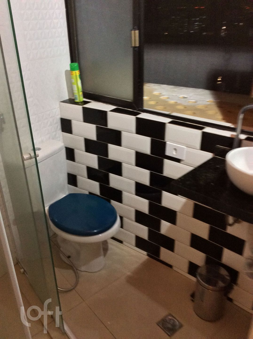 Apartamento à venda com 1 quarto, 37m² - Foto 18